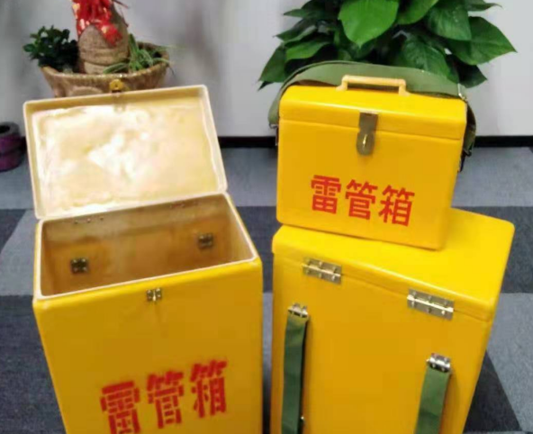 平遥玻璃钢雷管箱有哪些特点