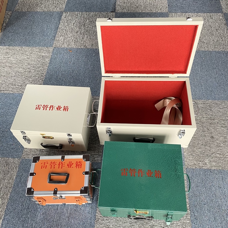 平遥爆破工程作业箱如何选择？玻璃钢与传统材质的全面对比